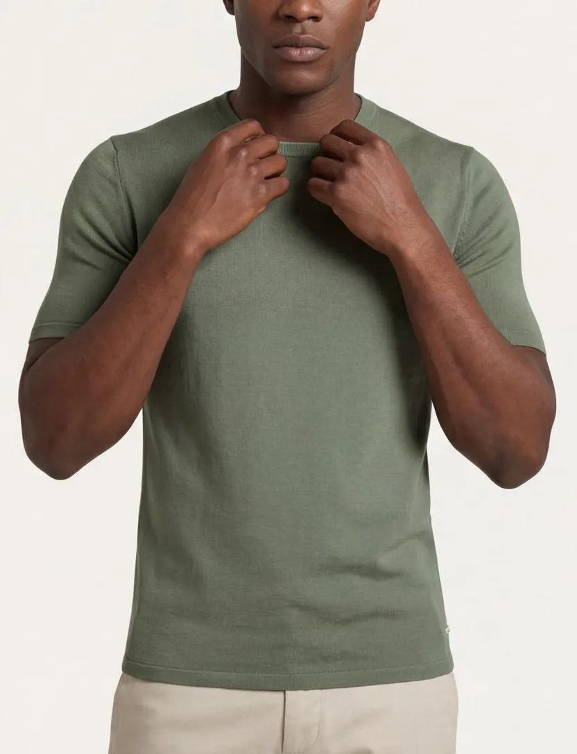 Born with appetite knitted t-shirt groen effen