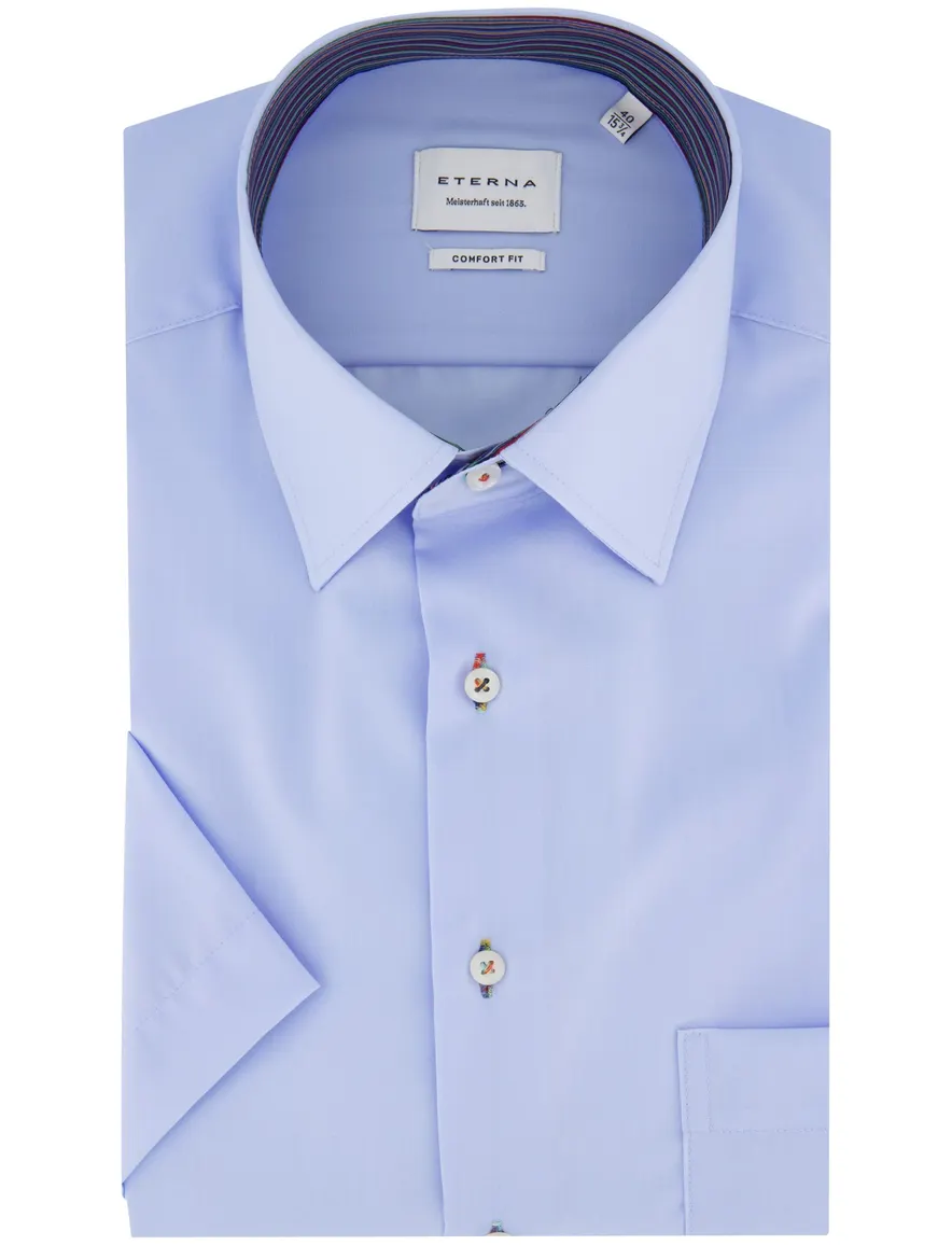 Eterna Comfort Fit overhemd korte mouw lichtblauw strijkvrij