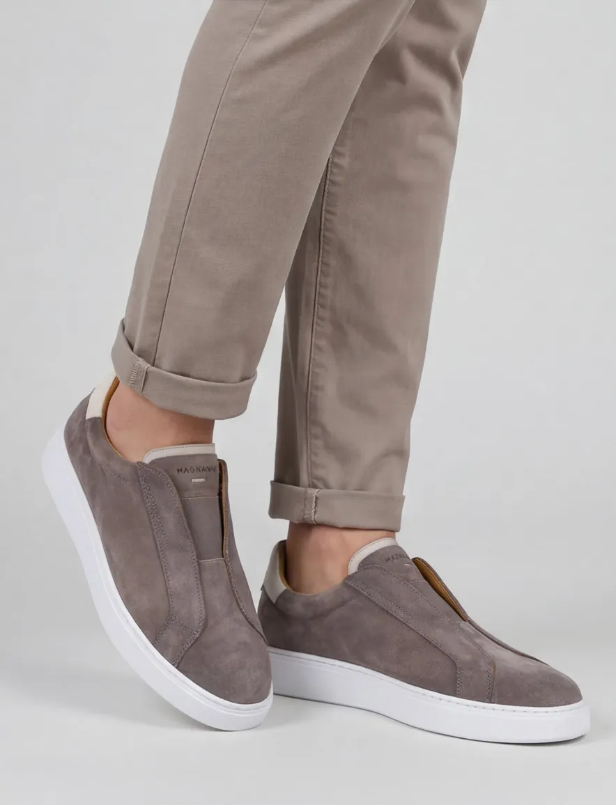 Magnanni schoenen taupe instappers suede en leer