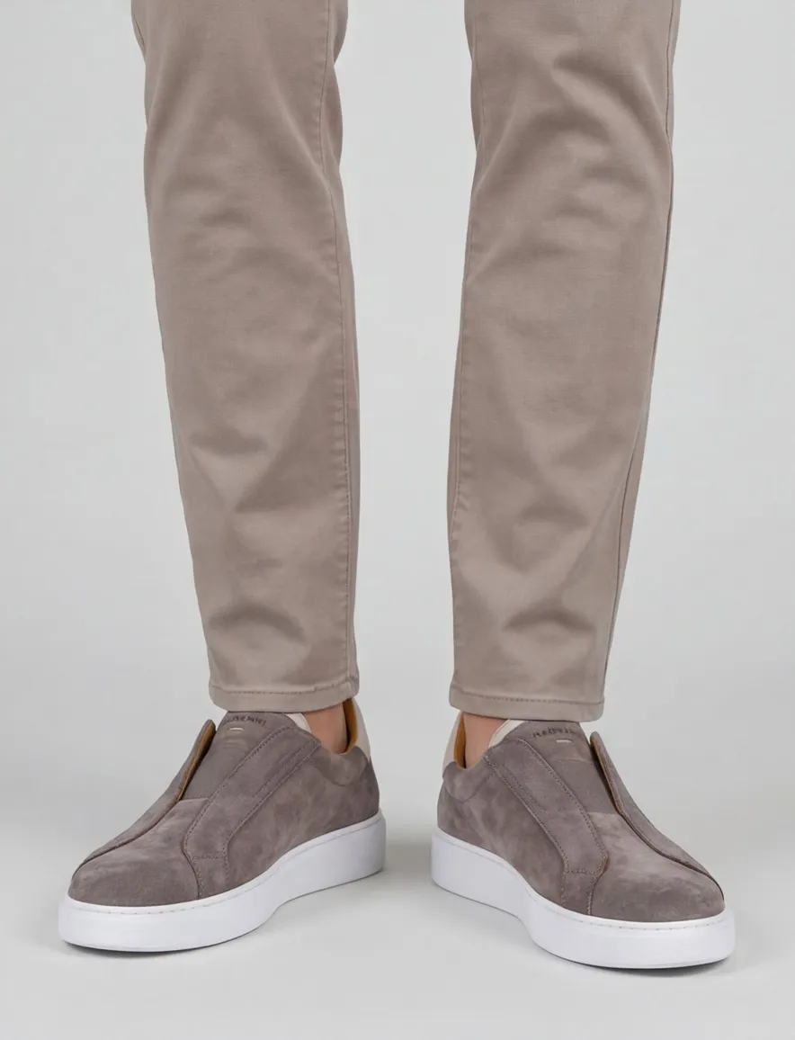 Magnanni schoenen taupe instappers suede en leer