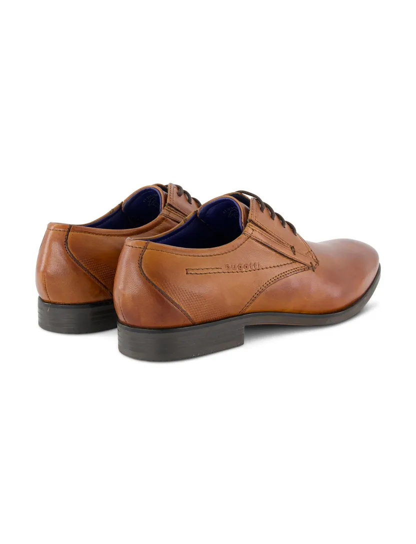 Bugatti nette veterschoenen bruin leer effen