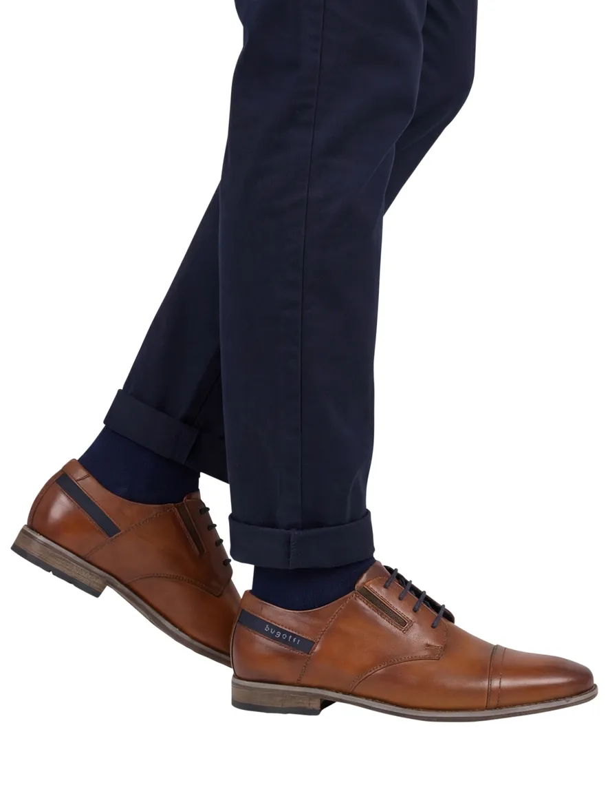 Bugatti nette veterschoenen bruin leer