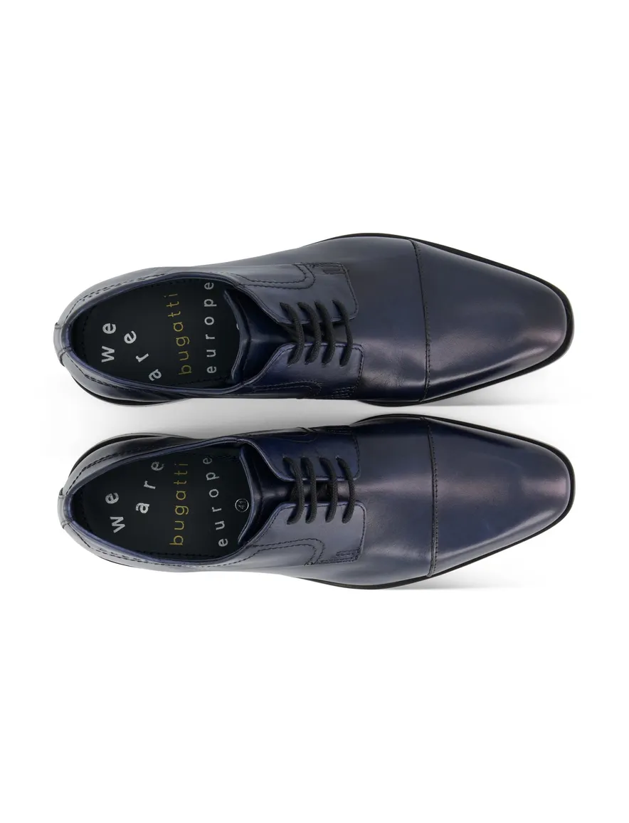 Bugatti veterschoenen blauw leer effen
