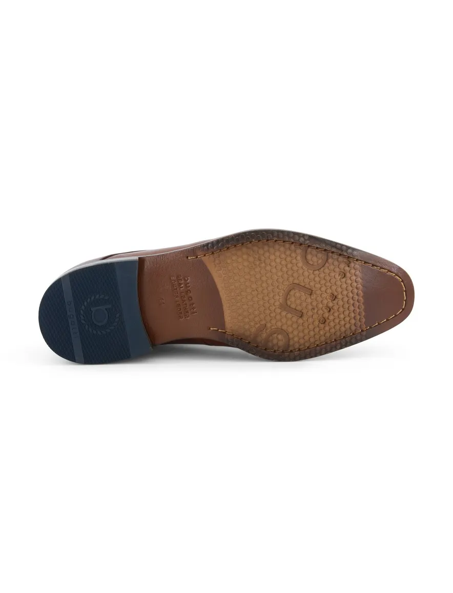Bugatti veterschoenen bruin leer effen