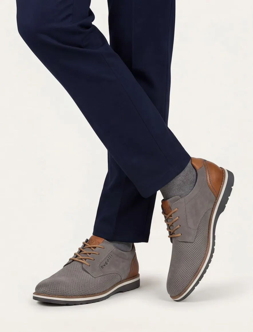 Bugatti herenschoen grijs suede bruine veters
