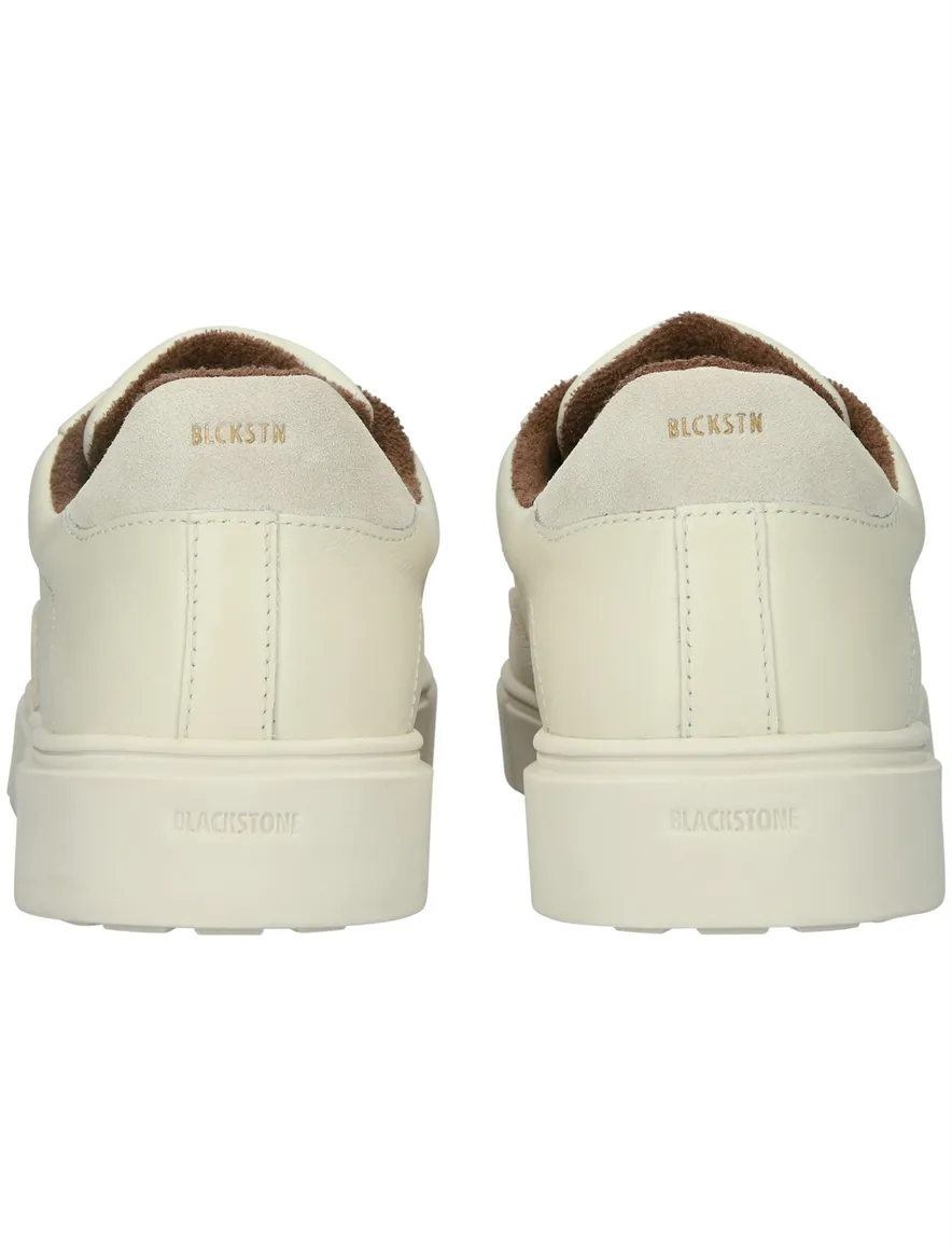 Blackstone sneakers creme effen leer en rubber laag