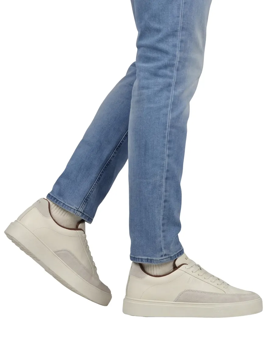 Blackstone sneakers in creme leer