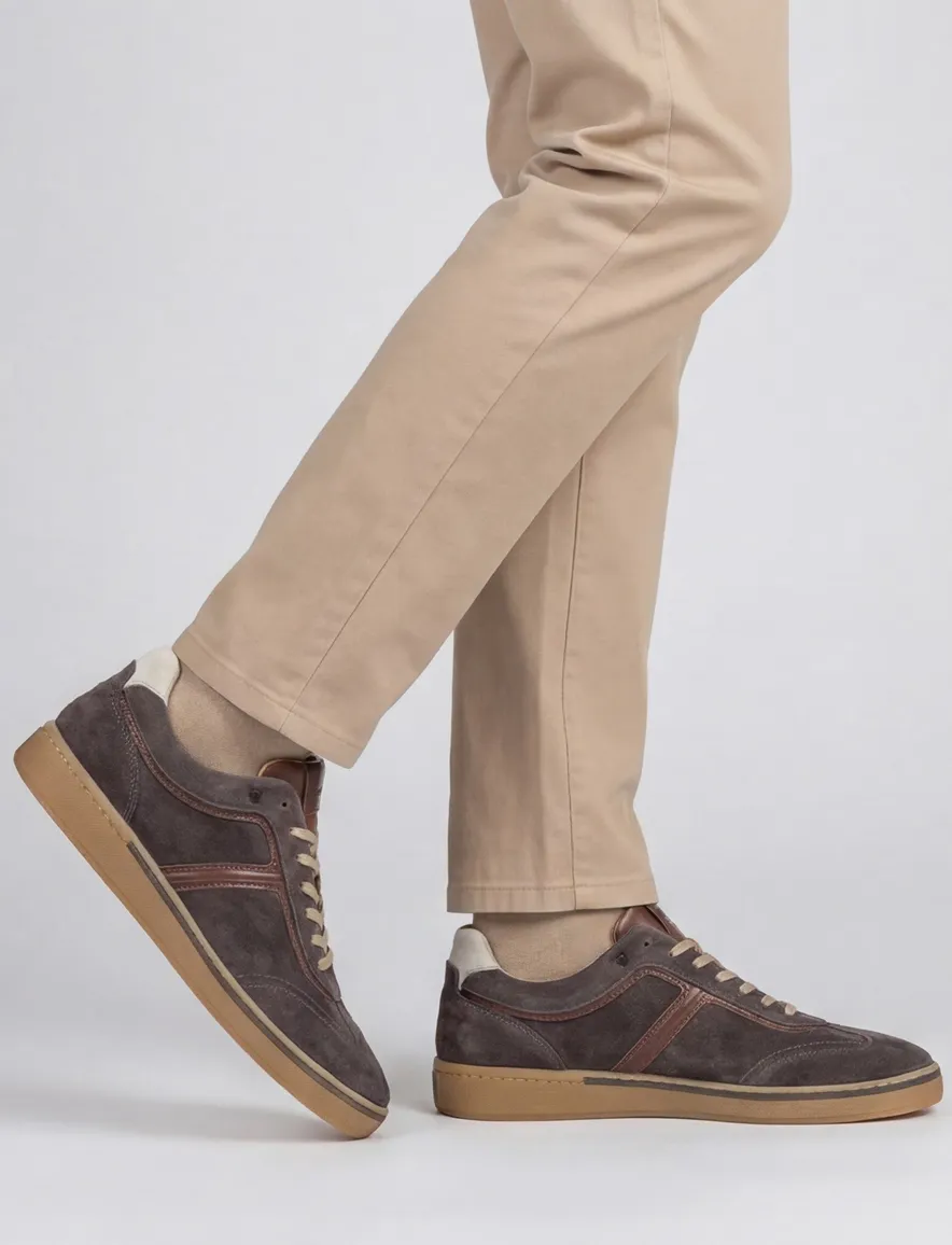 Floris van Bommel lage schoen bruin suede