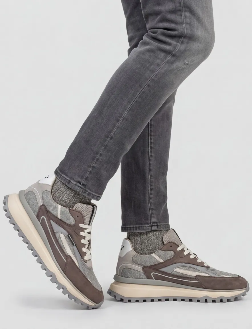 Floris van Bommel sneakers bruin effen
