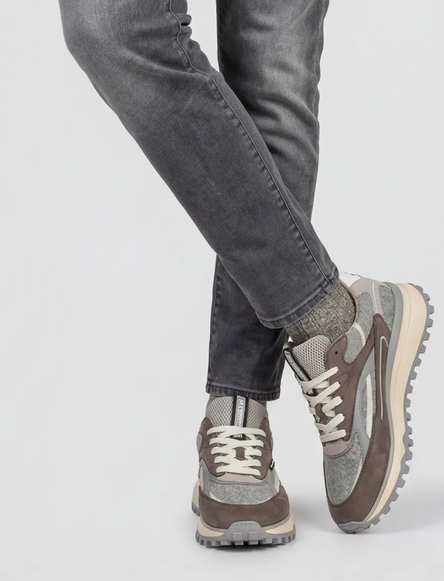 Floris van Bommel sneakers bruin effen