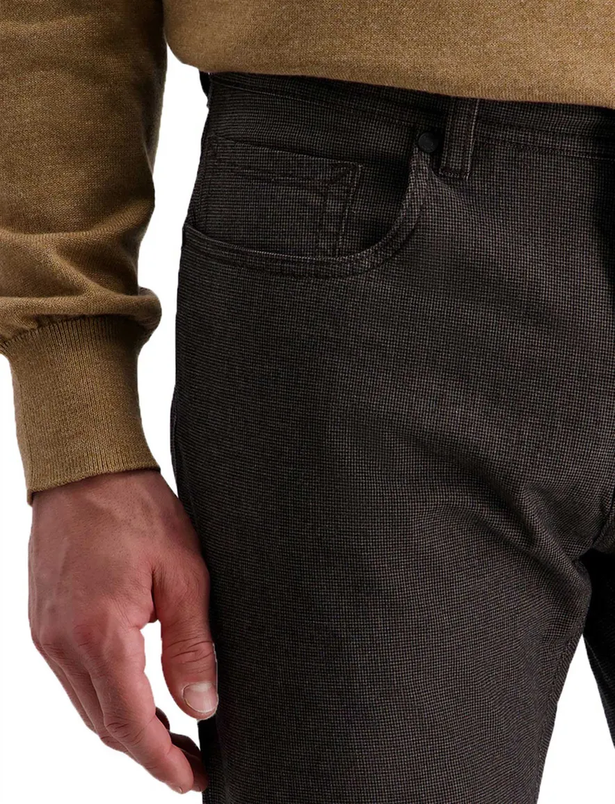 jeans bruin Pierre Cardin