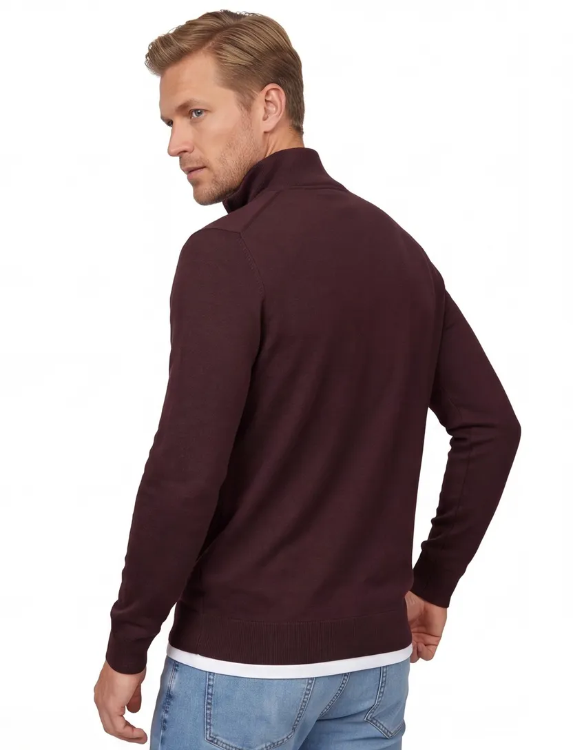 katoenen trui Lyle & Scott bruin effen slim fit