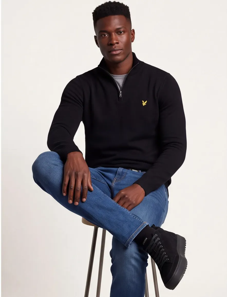 trui zwart Lyle & Scott