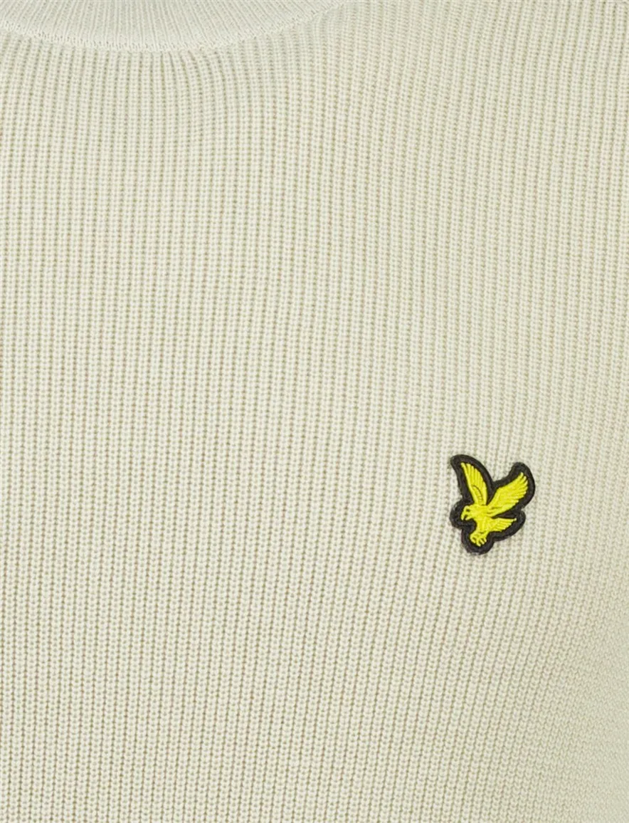 Lyle & Scott trui creme ronde hals grof gebried