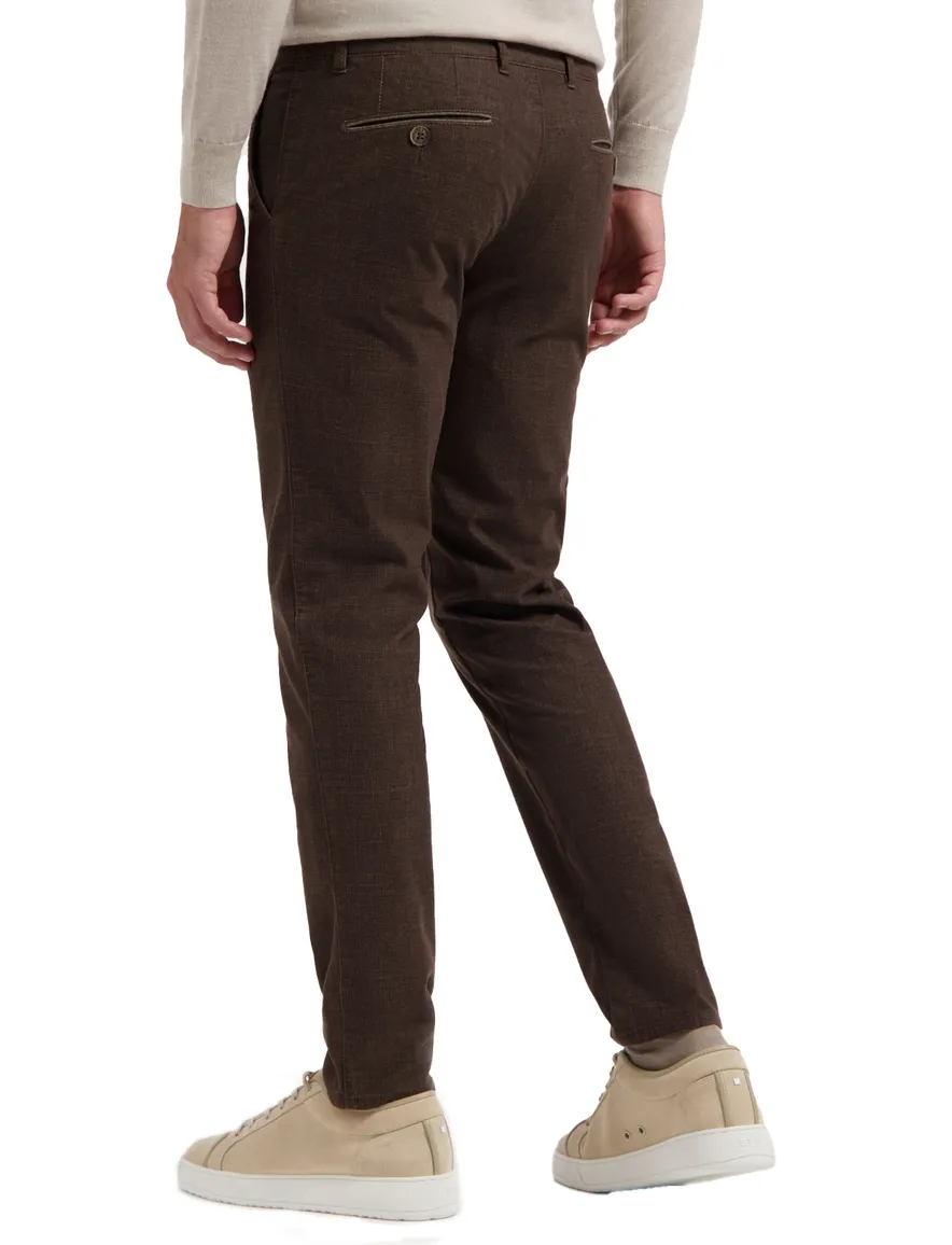 Com4 pantalon bruin effen chino normale fit katoen
