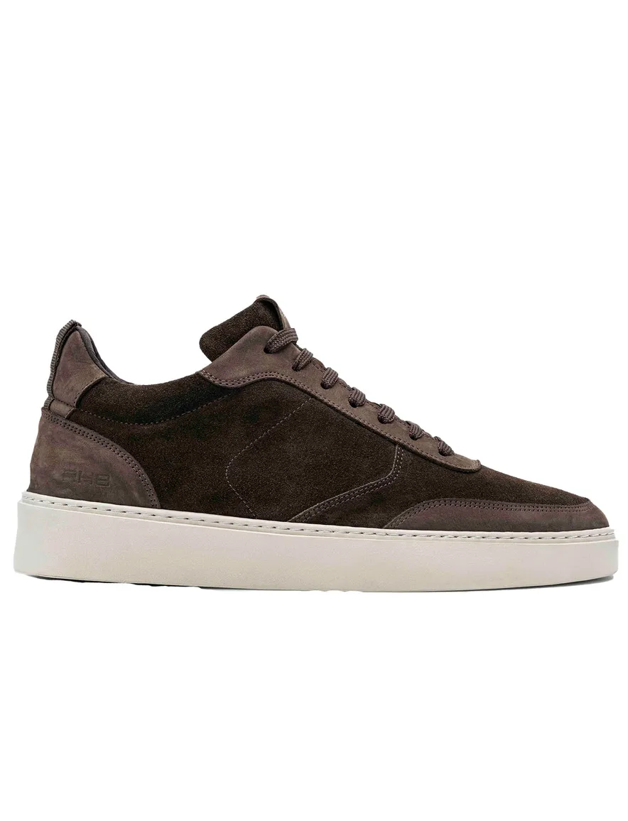Rehab sneakers bruin