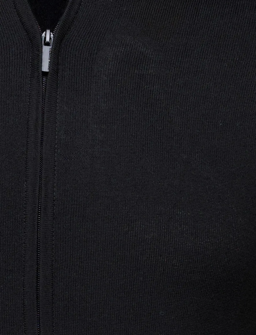 Thomas Maine vest effen zwart merinowol