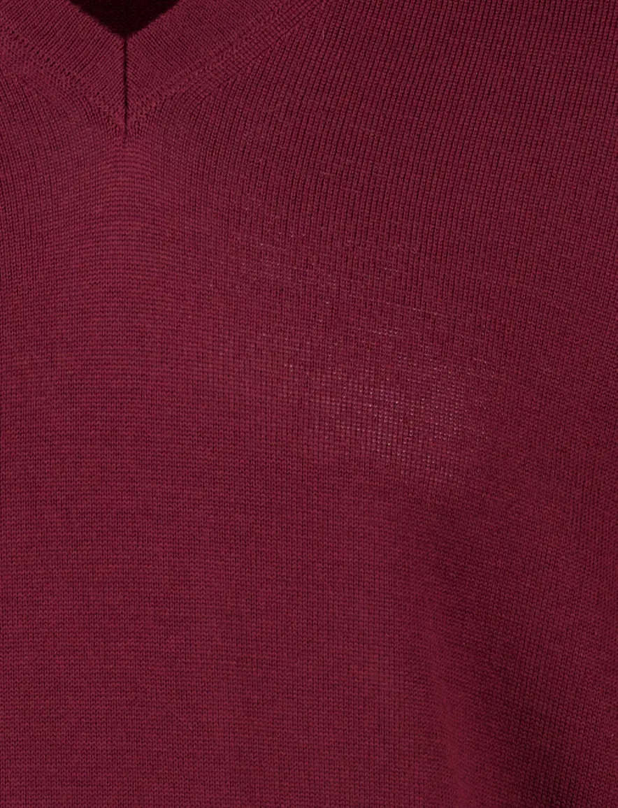 Maerz v-hals trui rood merinowol