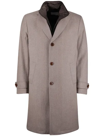 Carl Gross Bruin winter manteljas Carl Gross