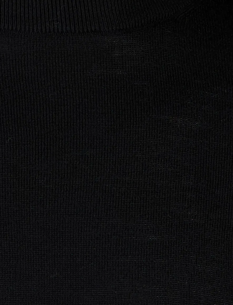 Born with Appetite Berry trui zwart turtleneck