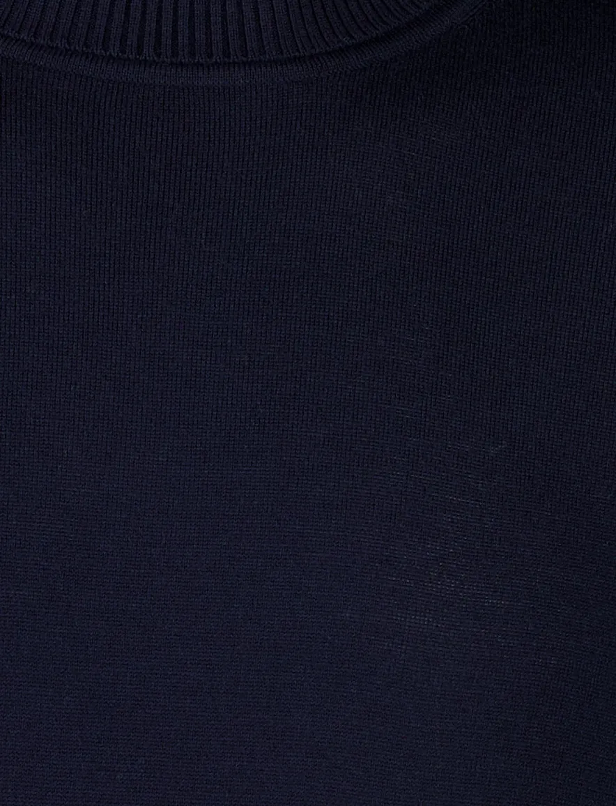 Born with appetite coltrui donkerblauw effen merinowol