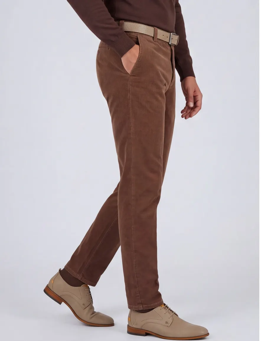 Katoenen corduroy Meyer Rio chino bruin