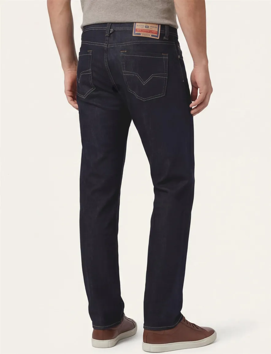 Diesel jeans Larkee navy effen 5-pocket denim