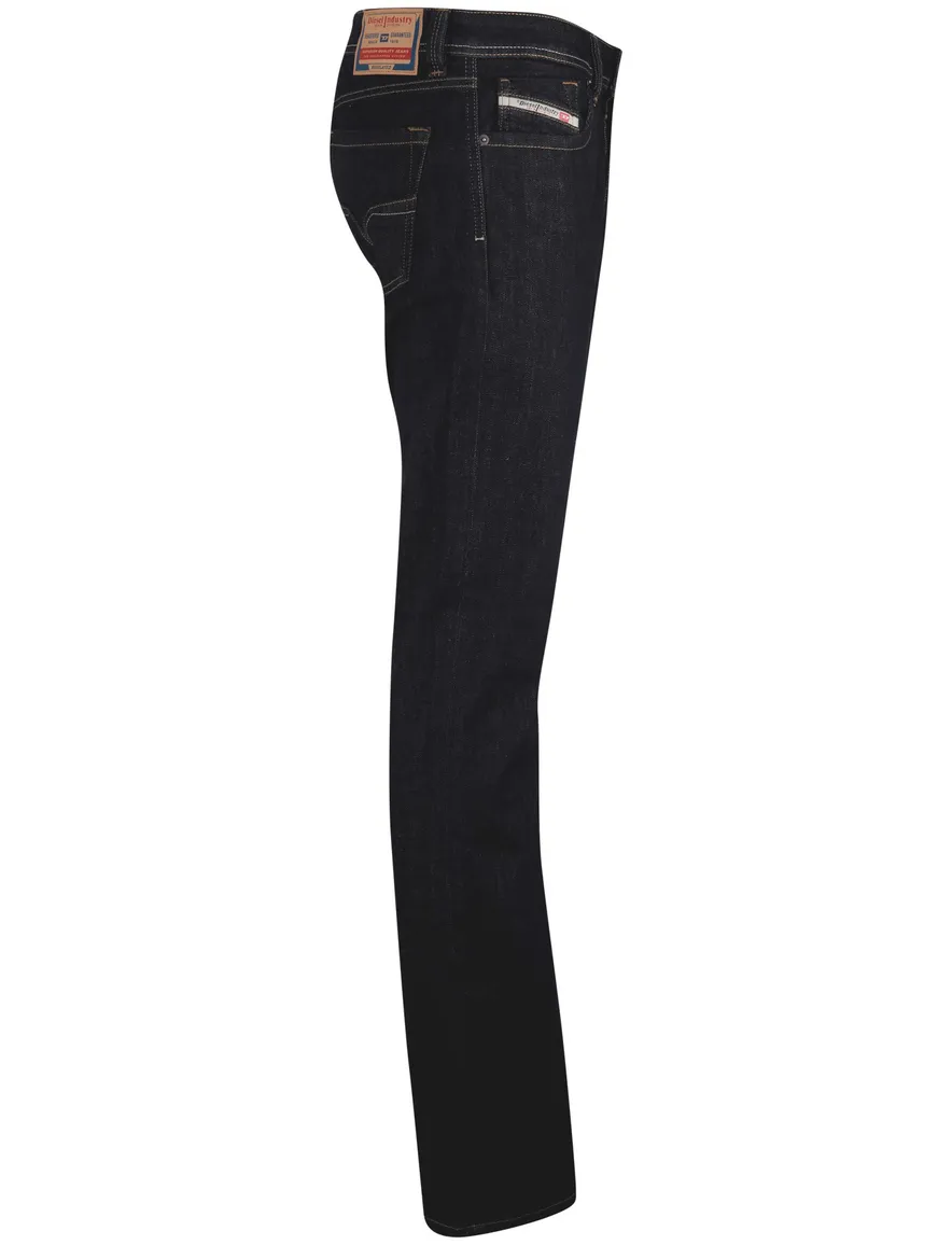Diesel jeans Larkee navy effen 5-pocket denim