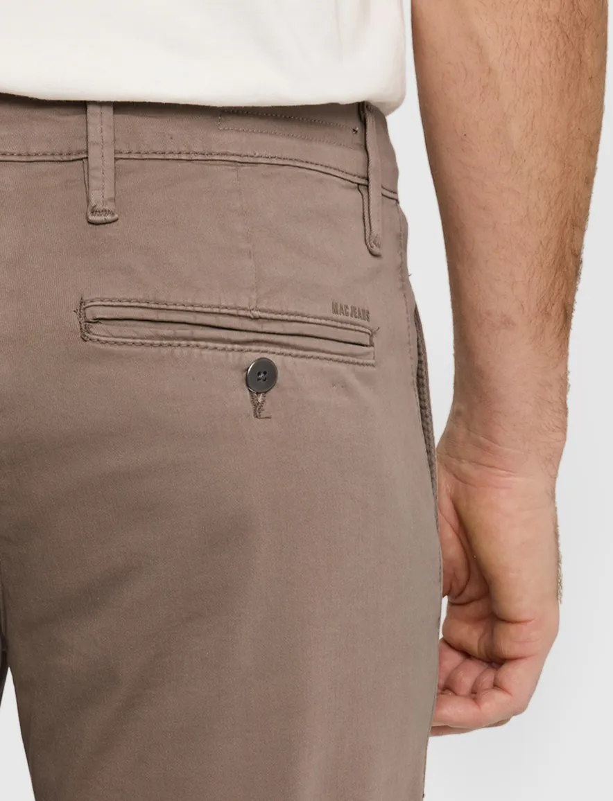 Mac chino beige effen