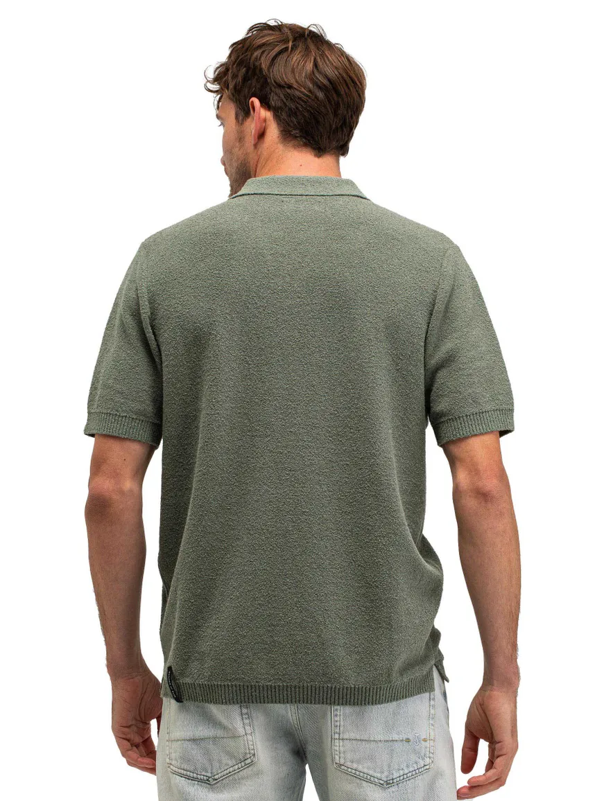 Butcher of Blue v-hals polo teddystof groen