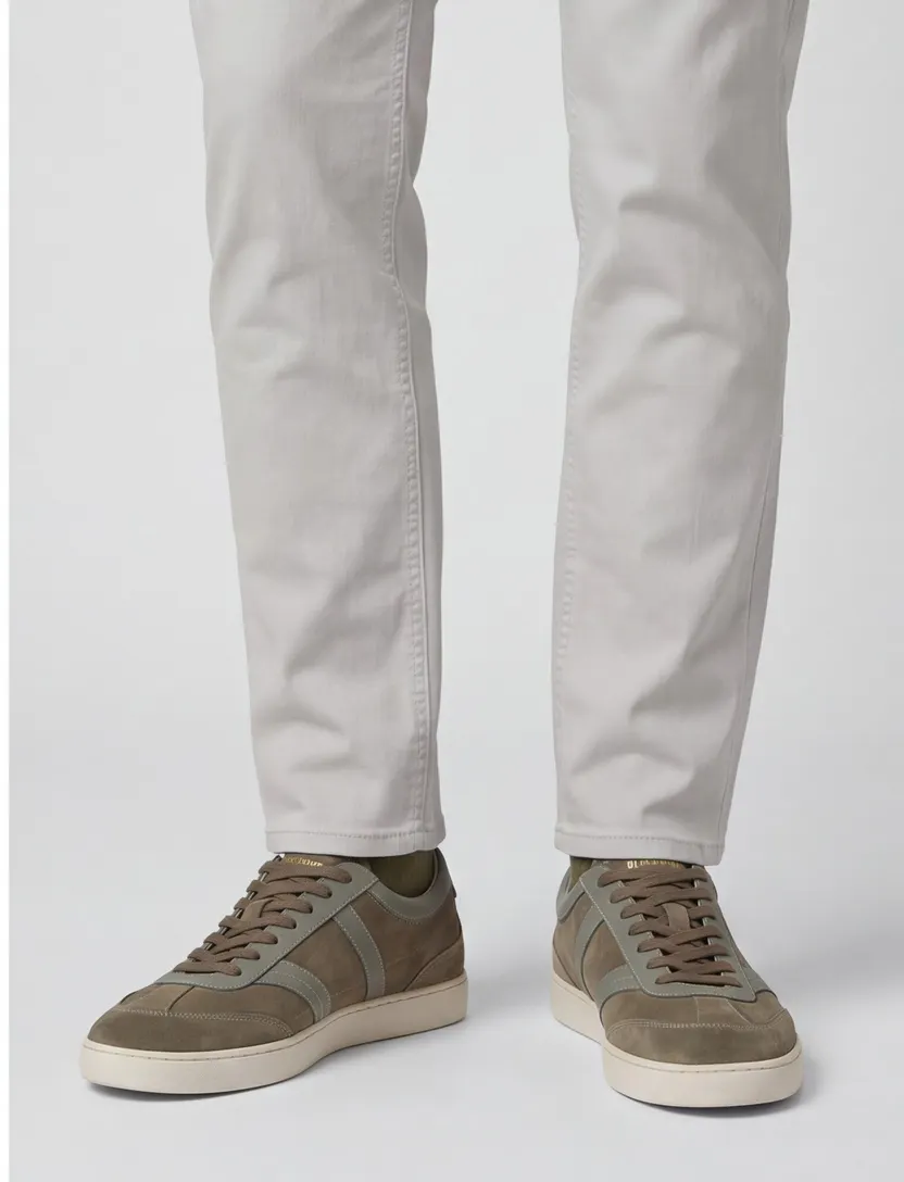 Suede sneaker Blackstone met groene rand van leer