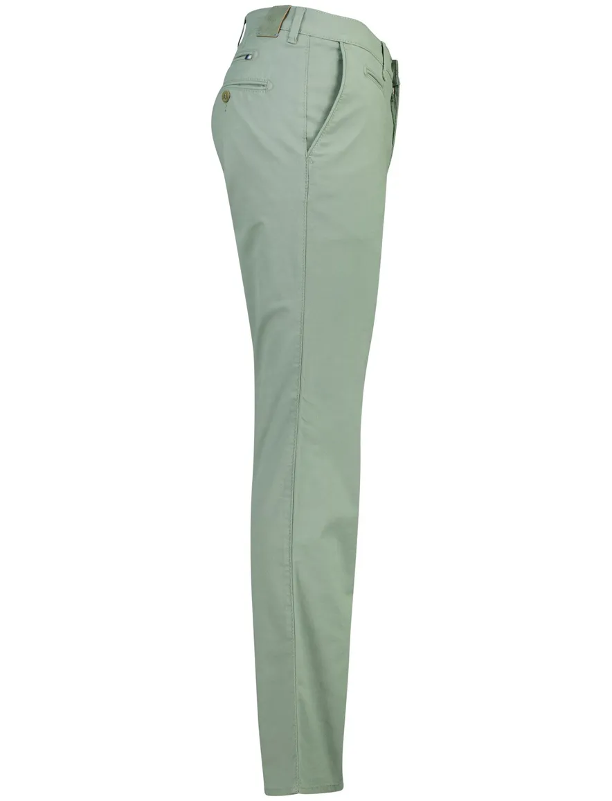 groene pantalon Brax Fabio zonder omslag flatfront model