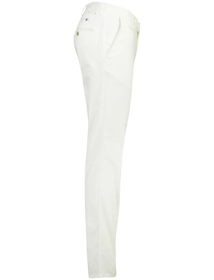 pantalon Brax Fabio wit flatfront model normale fit