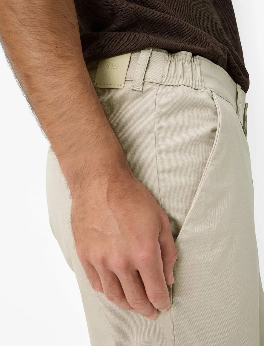 Brax Chuck jeans beige denim slim fit