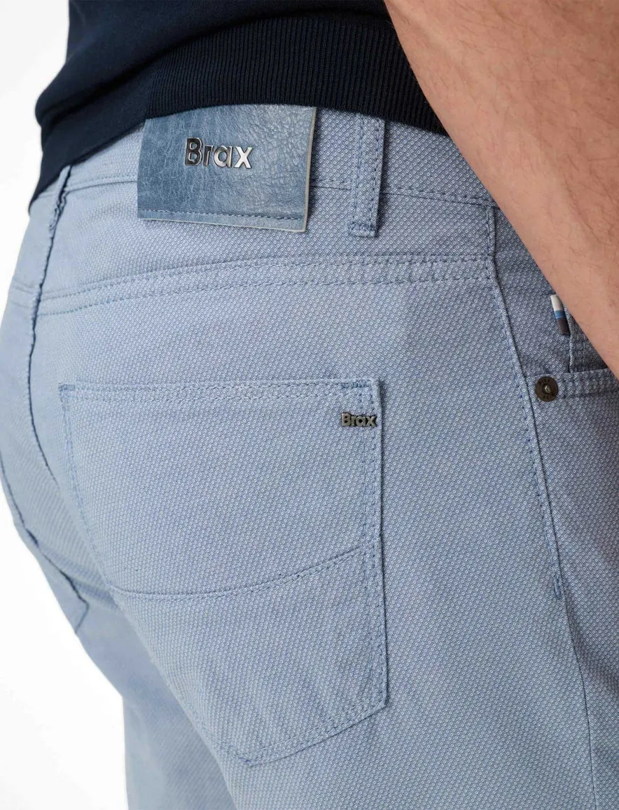 Brax 5 pocket pantalon normale fit lichtblauw