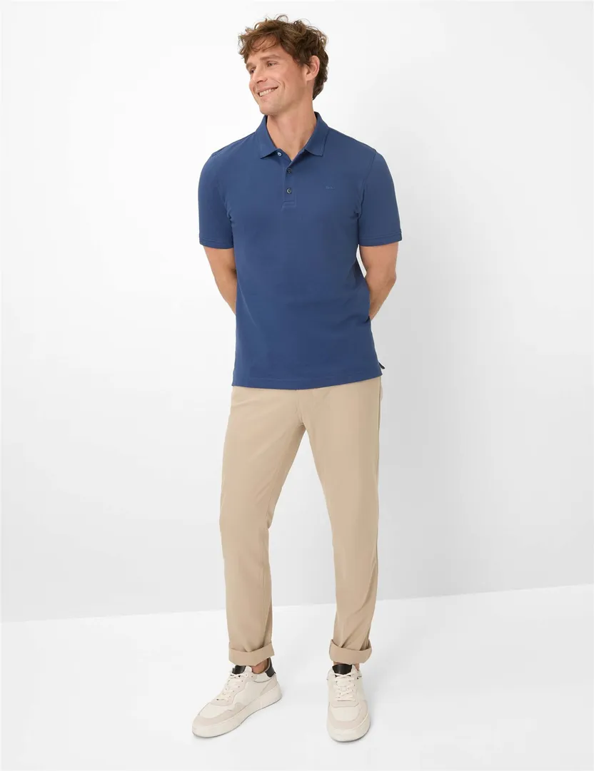blauwe poloshirt Brax korte mouw 3 knopen normale fit
