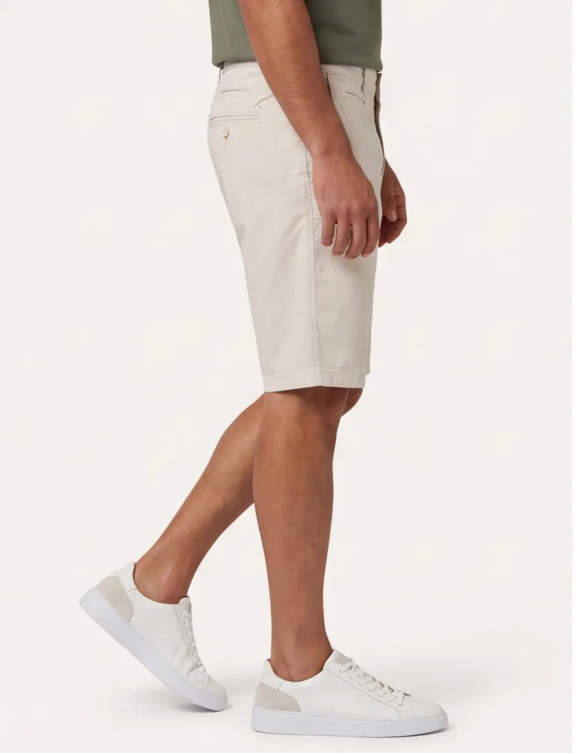 Korte broek Brax Bari creme regular fit