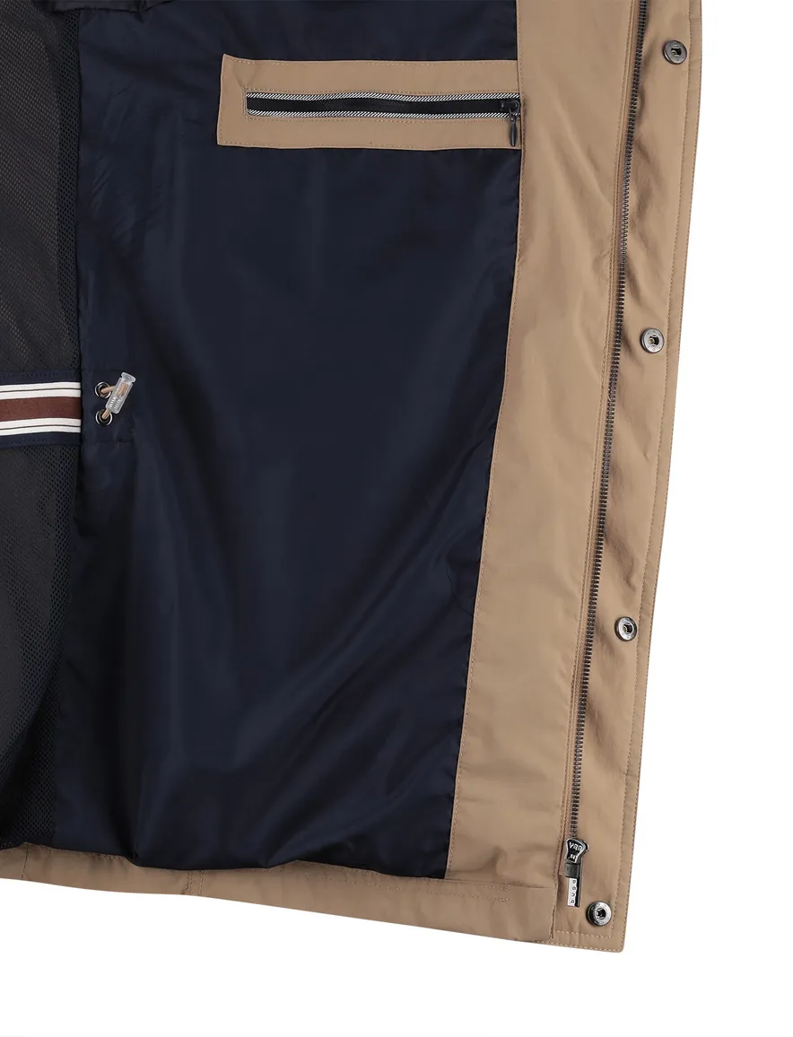 Beige zomerjas Bugatti waterafstotend rits en knopen