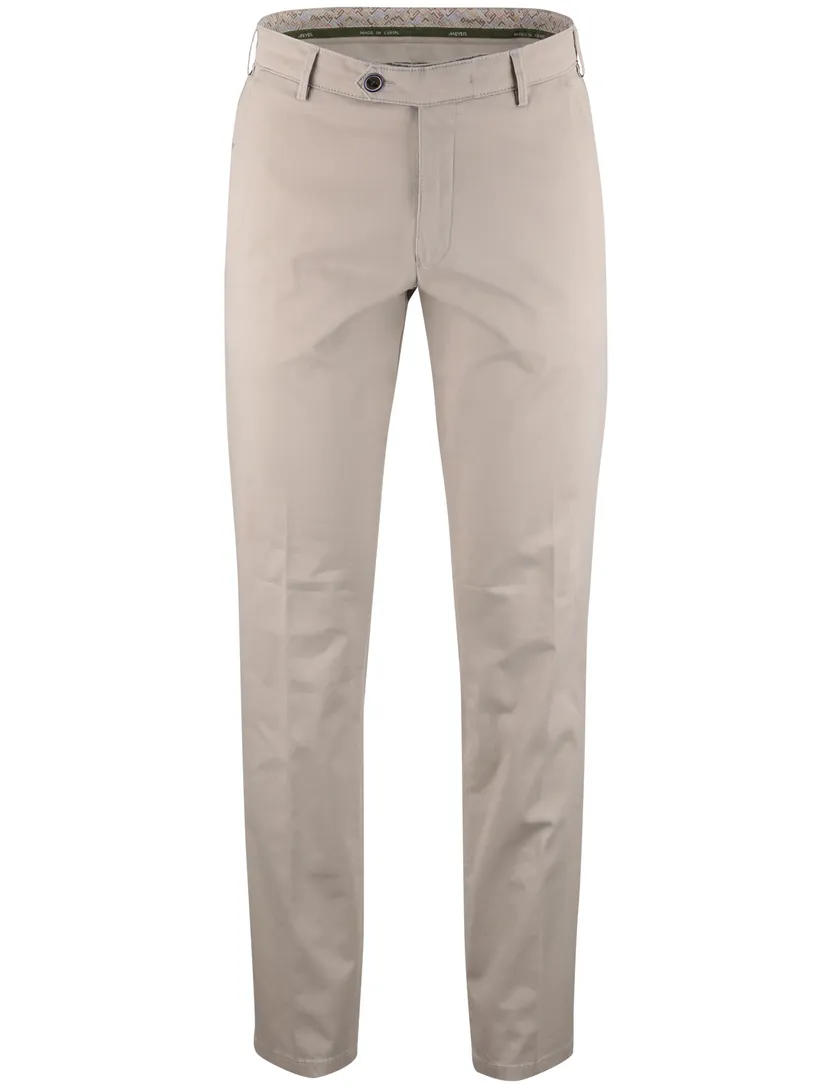 Pantalon flatfront model Meyer normale fit beige