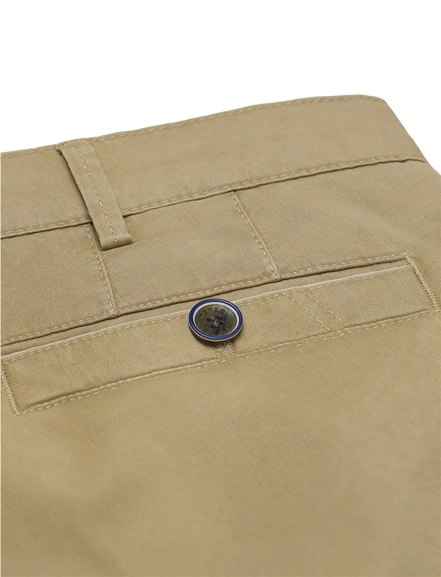 Meyer chino camel flat front New York effen