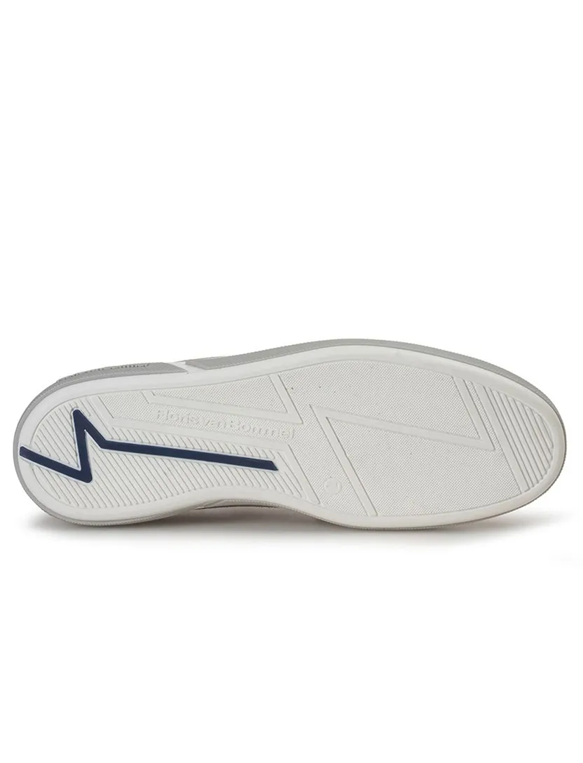 Nette Van Bommel instapper beige suède met witte zool