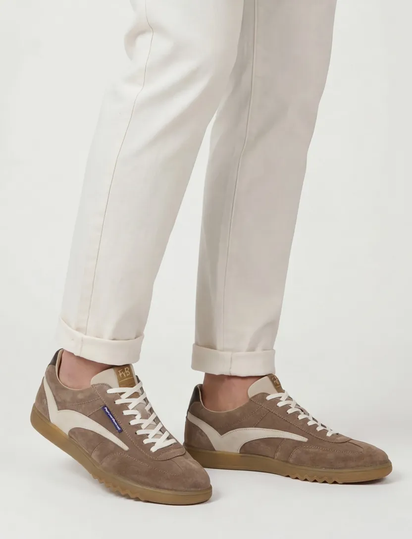 Lage sneakers Floris van Bommel bruin