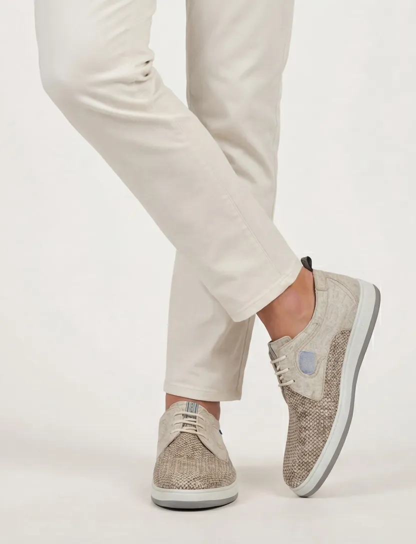 Veterschoenen Floris van Bommel beige effen leer