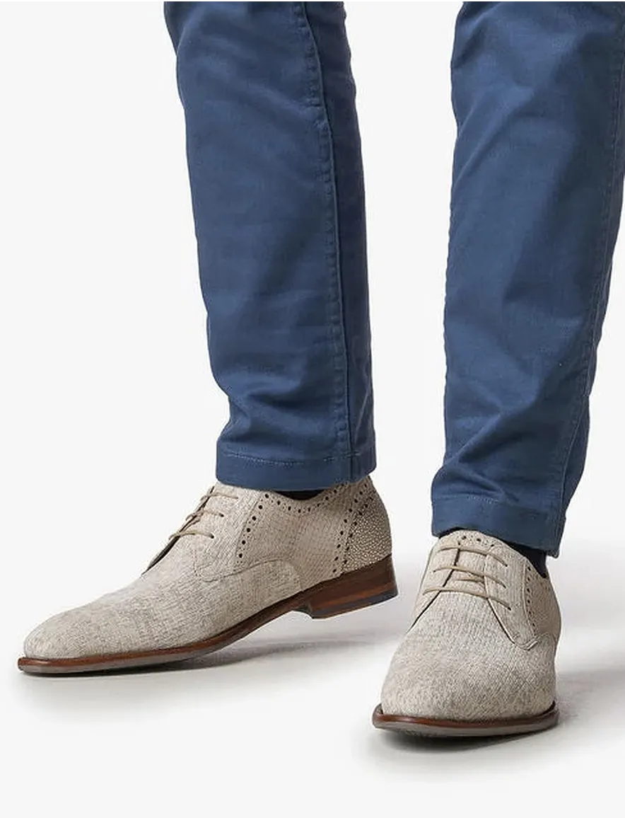 Floris van Bommel beige veterschoenen