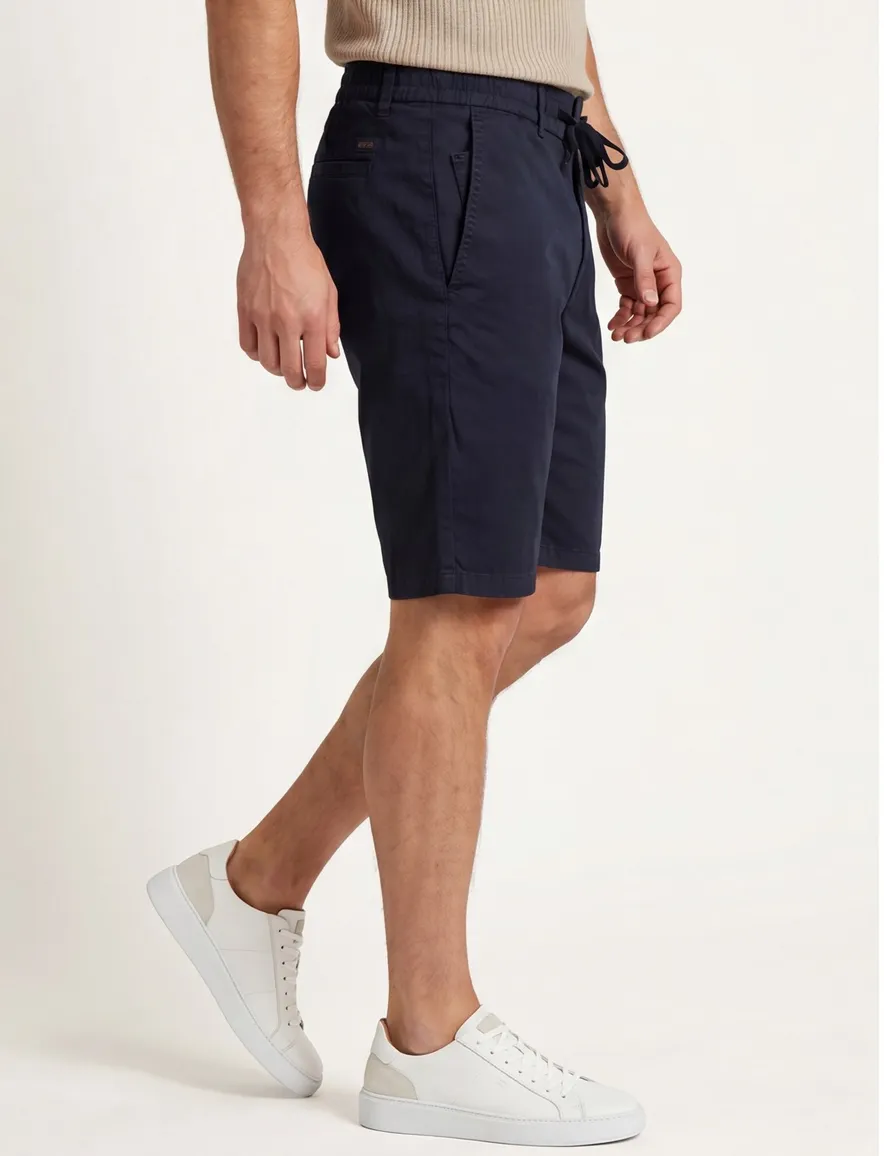 Bermuda donkerblauw BOSS Orange Tapered Fit katoen effen