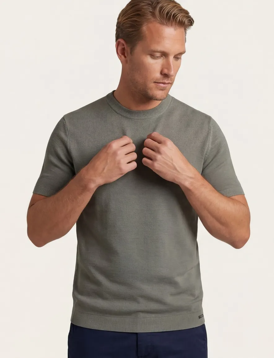 Gentiluomo Tee T-shirts bruin gebreid