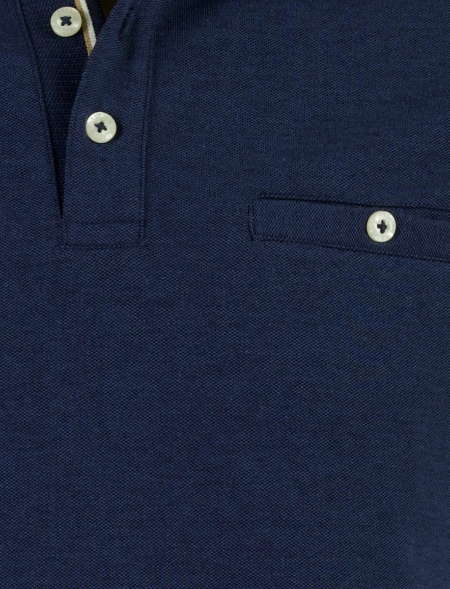 Donkerblauw poloshirt Baileys borstzak met knoopje