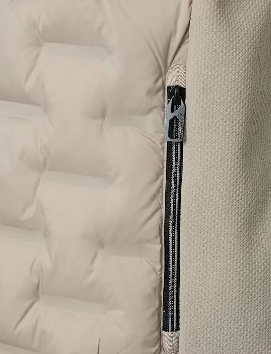 Beige bodywarmer Casa Moda patroon