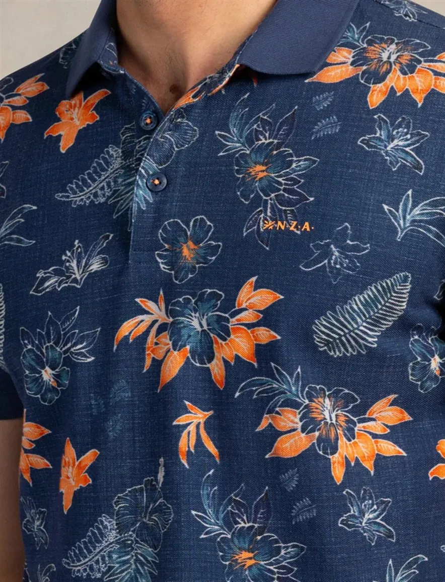 Donkerblauwe poloshirt New Zealand oranje bloemen print