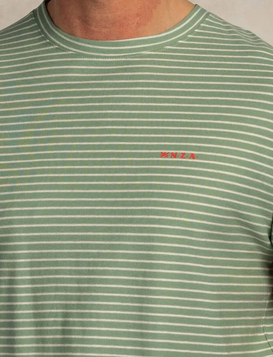 NZA T-shirt groen met witte strepen